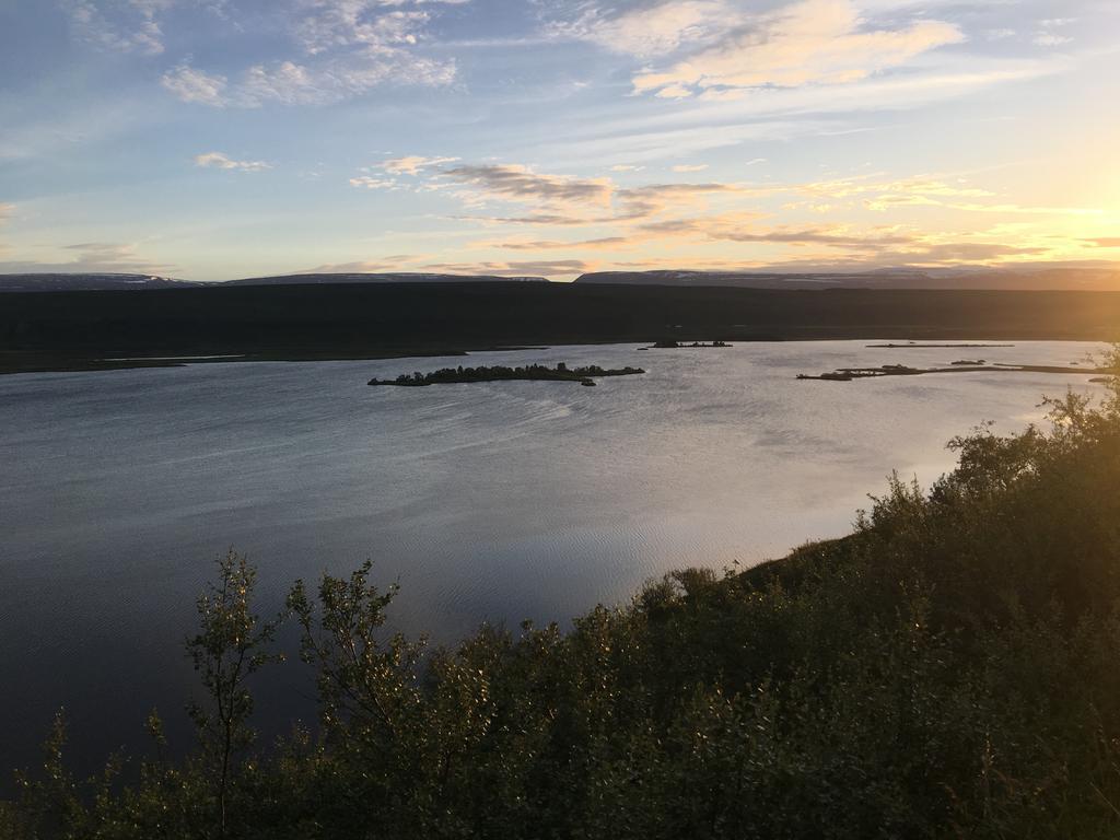 Vestmannsvatn Guesthouse Athaldalur Екстер'єр фото